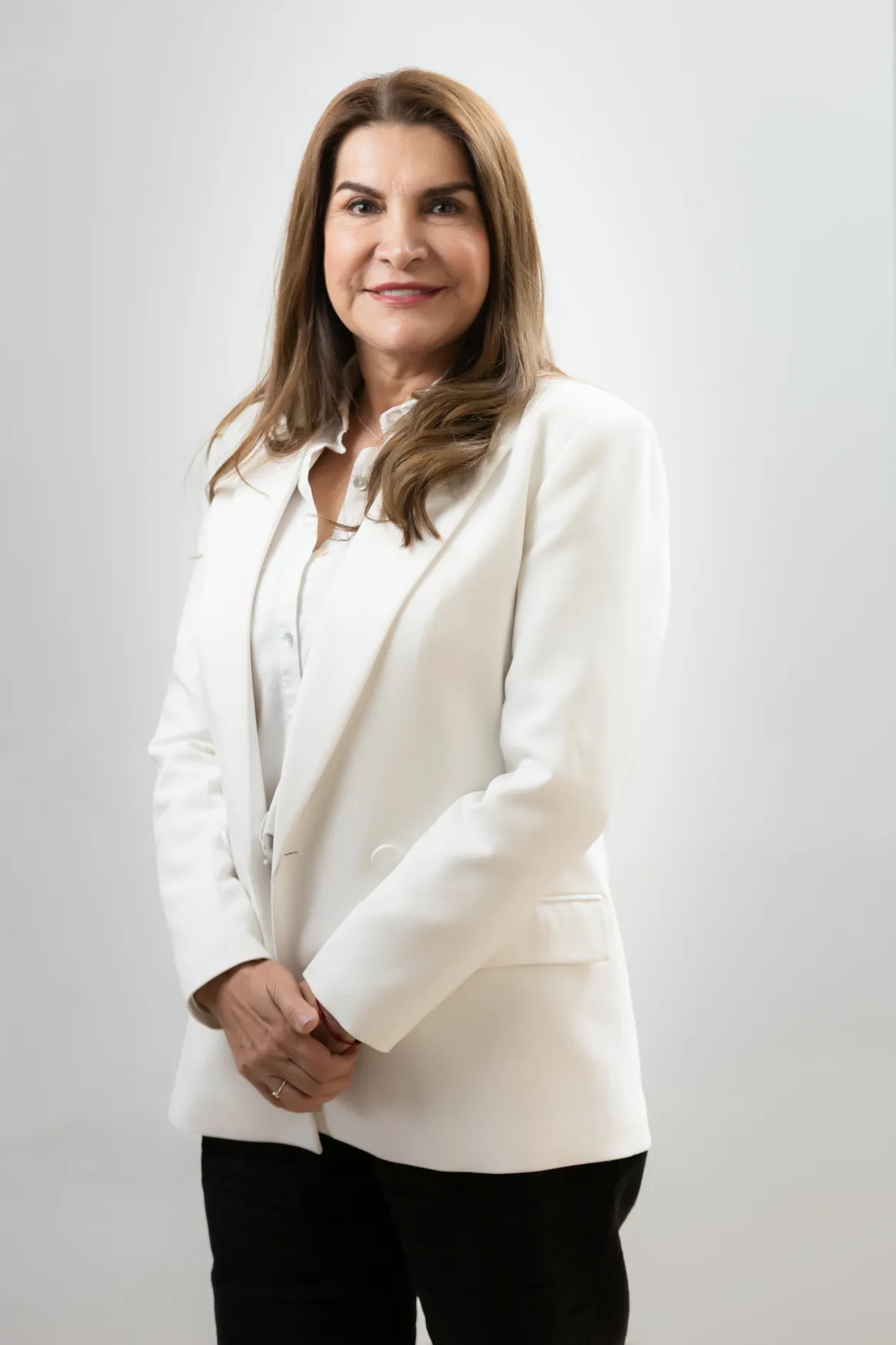 Acciones y Valores – directivos durante el acto – fotografía corporativa en Colombia