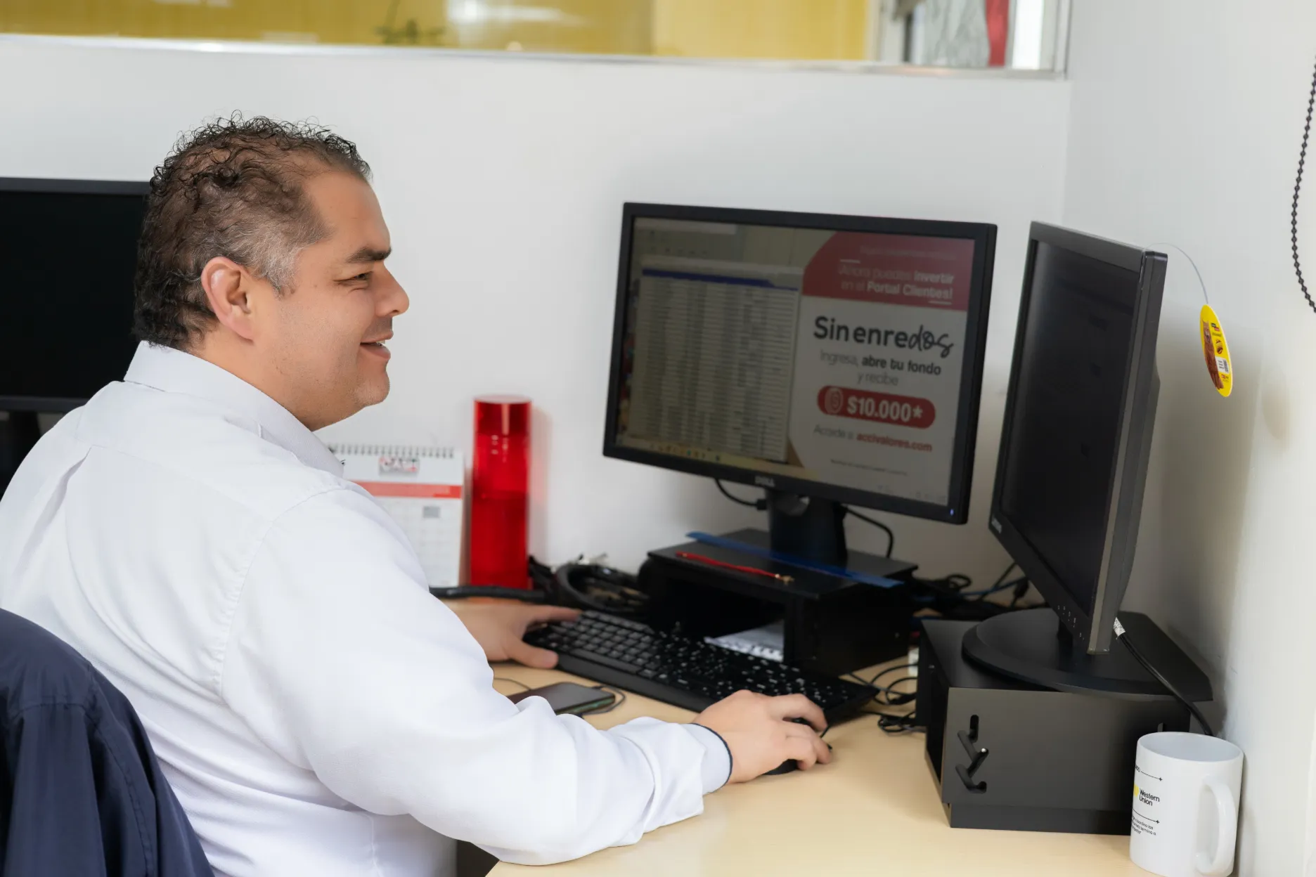 Acciones y Valores – momento destacado del evento – fotografía corporativa en Colombia