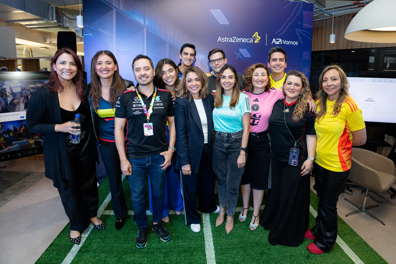 AstraZeneca 01 – intervención en el escenario – fotografía corporativa en Bogotá