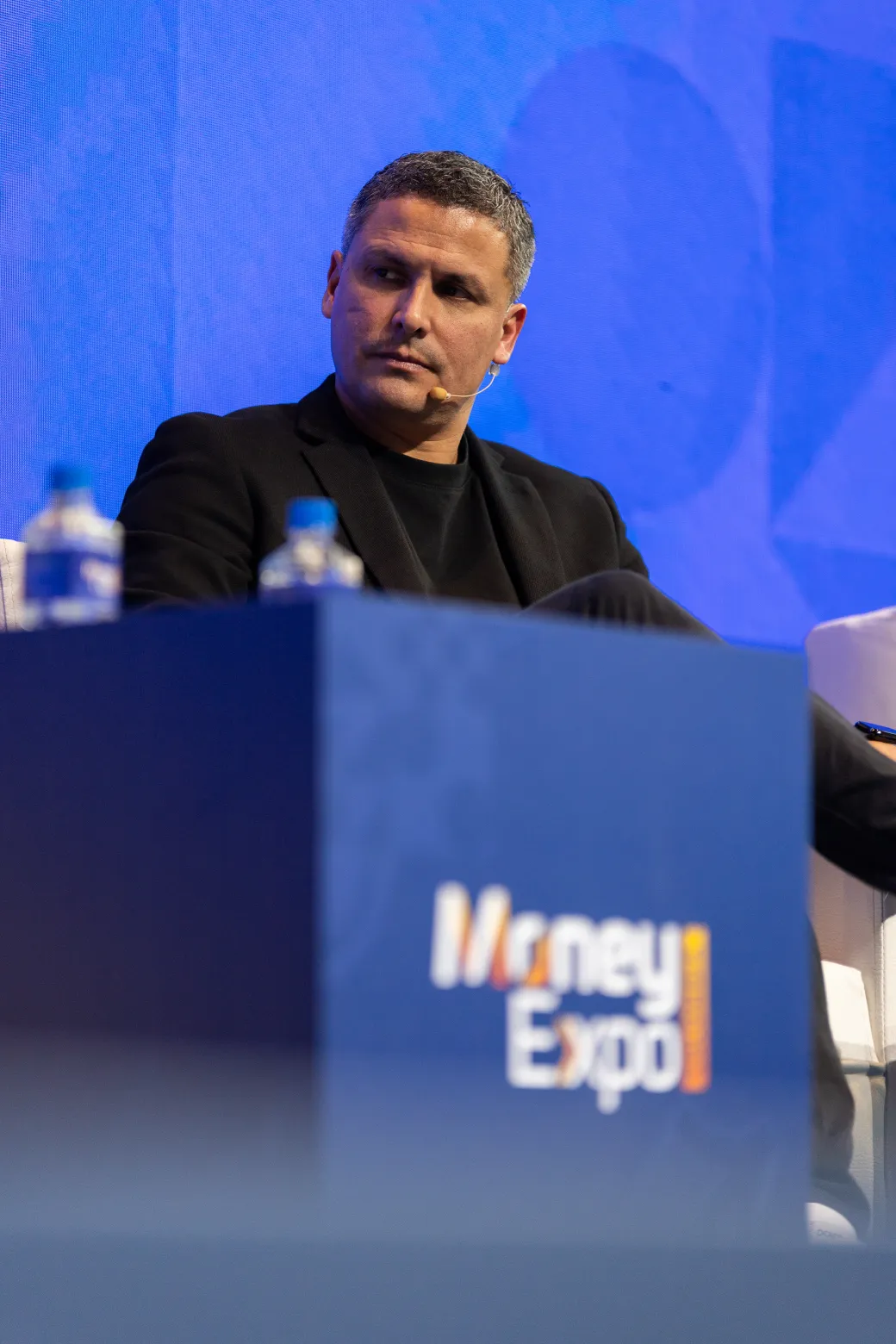 Axi Money Expo – presentación de producto – fotografía corporativa en Bogotá