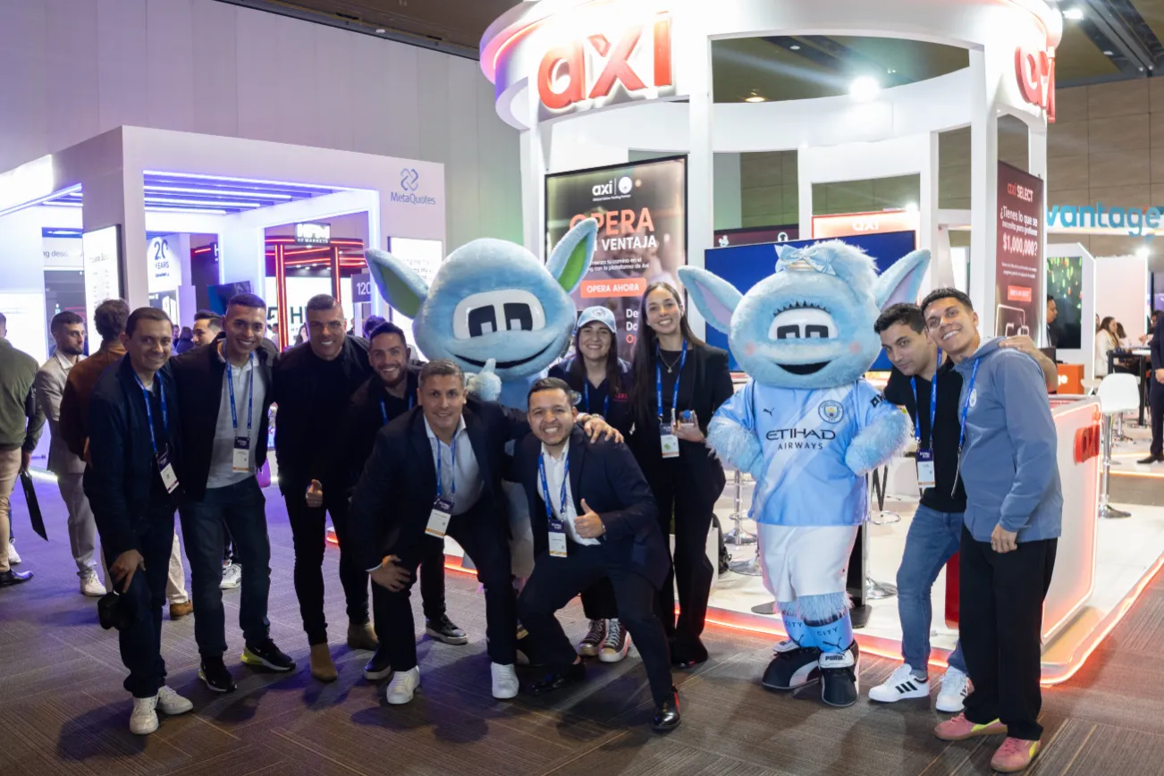 Axi Money Expo – presentación de producto – fotografía corporativa en Bogotá
