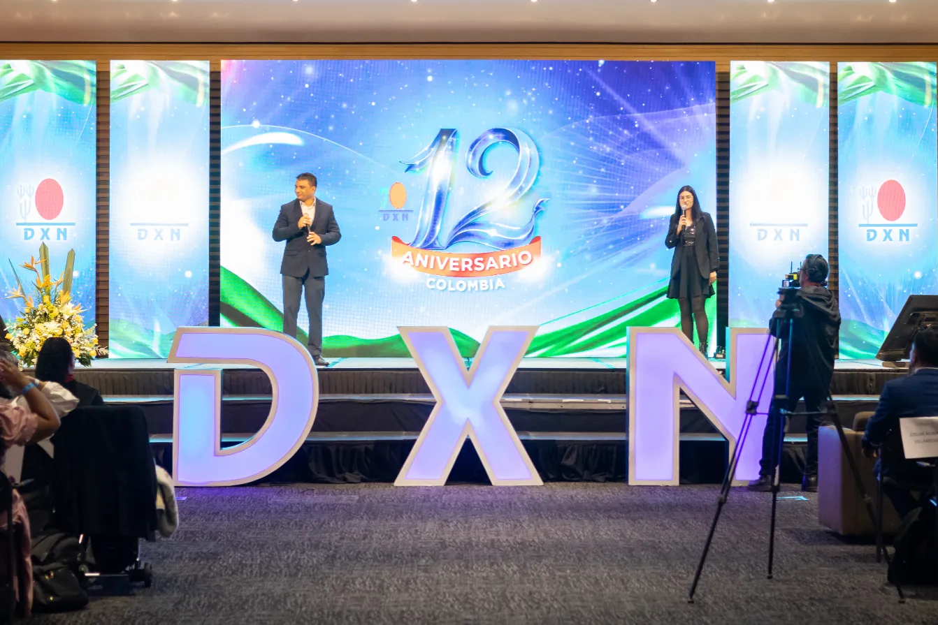 DXN – recepción de invitados – fotografía corporativa en Bogotá