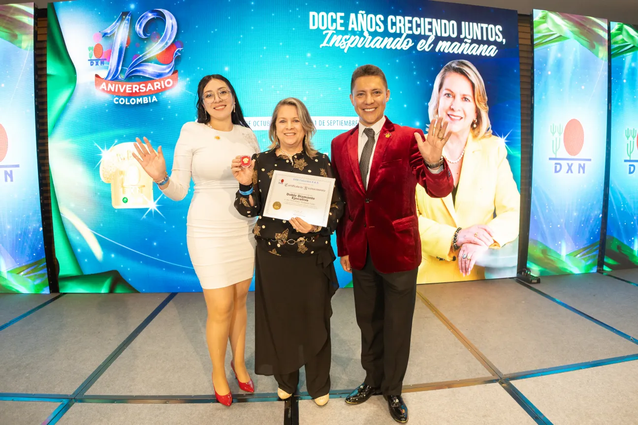 DXN – momento destacado del evento – fotografía corporativa en Bogotá