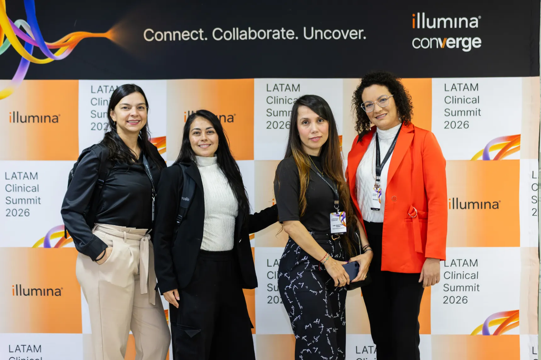 Illumina Latam Summit 2026 – asistentes en el salón – fotografía corporativa en Colombia