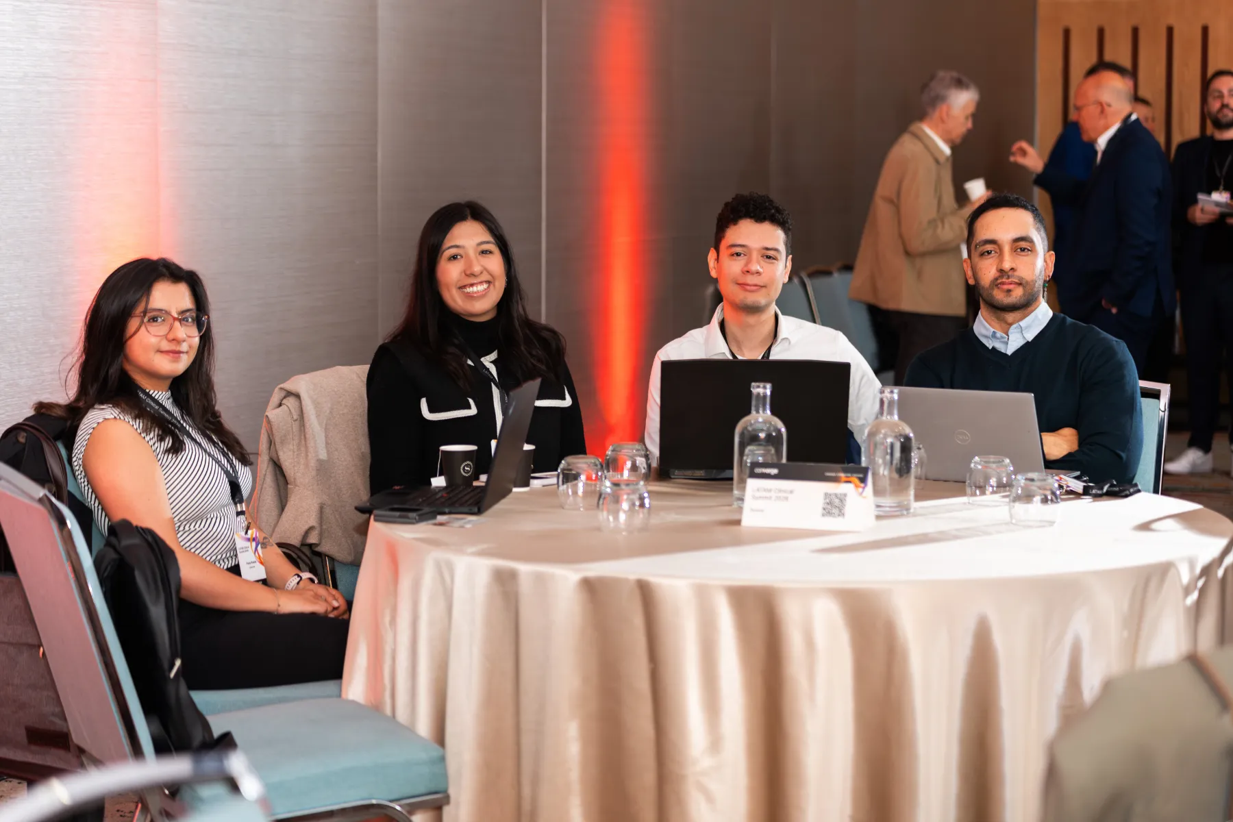 Illumina Latam Summit 2026 – reconocimiento institucional – fotografía corporativa en Colombia
