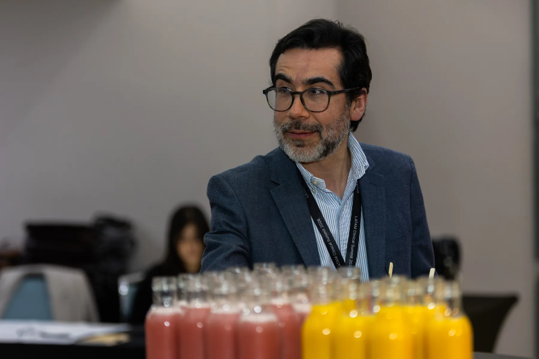 Illumina Latam Summit 2026 – asistentes en el salón – fotografía corporativa en Colombia
