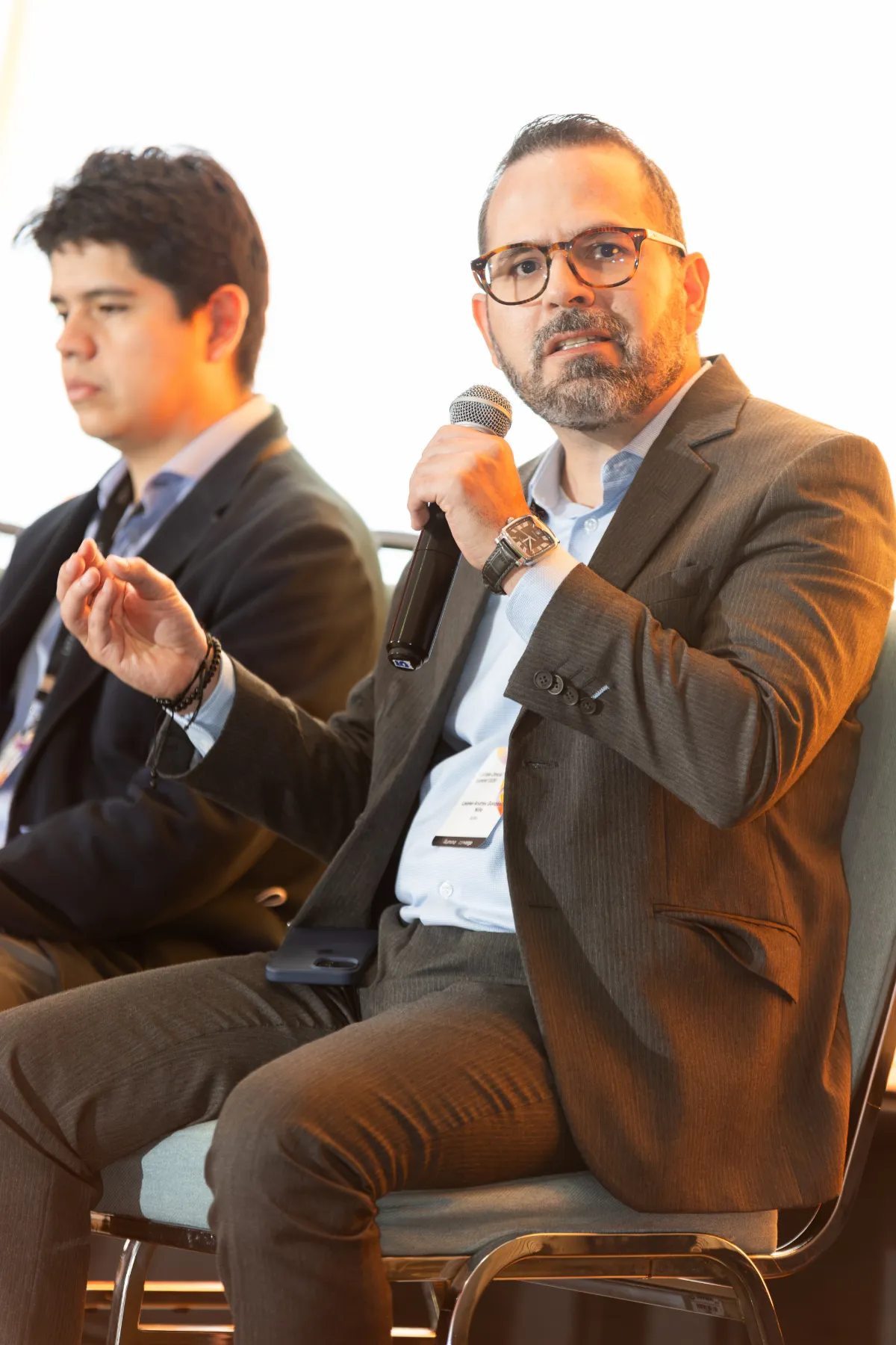Illumina Latam Summit 2026 – directivos durante el acto – fotografía corporativa en Colombia
