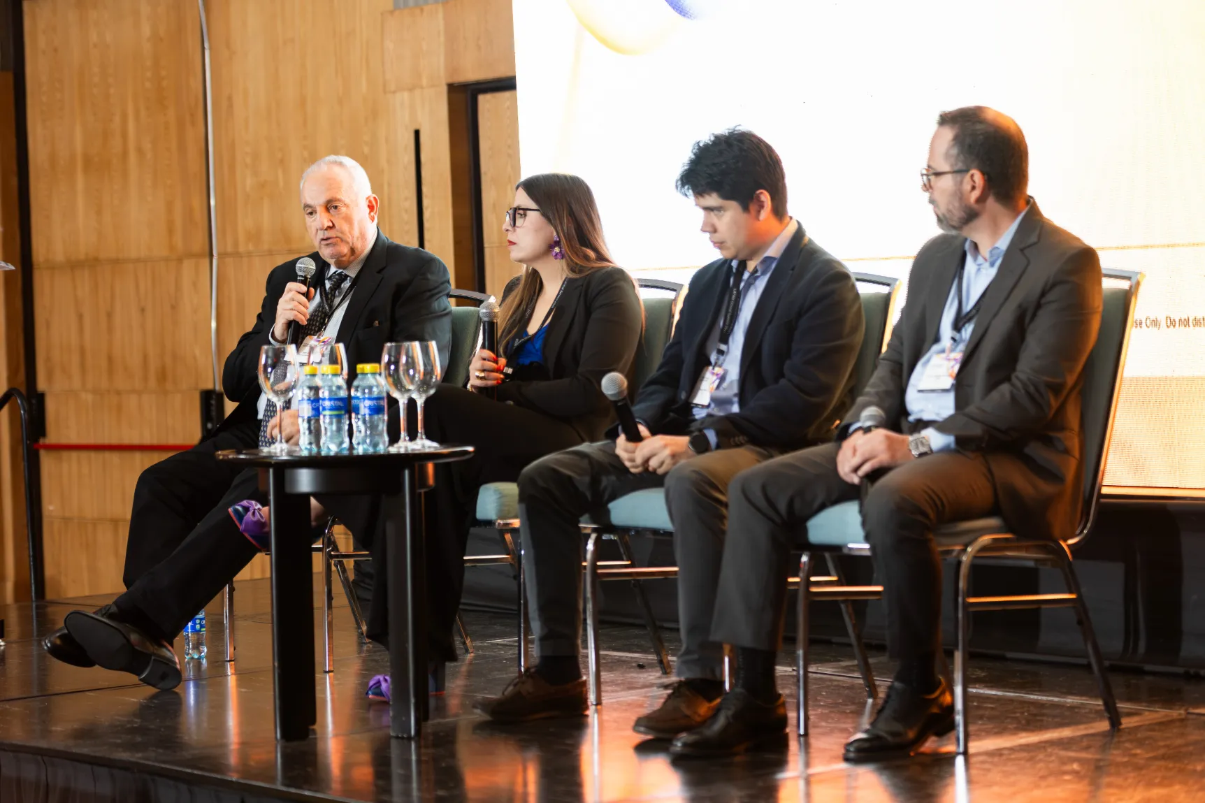 Illumina Latam Summit 2026 – detalle del espacio corporativo – fotografía corporativa en Colombia