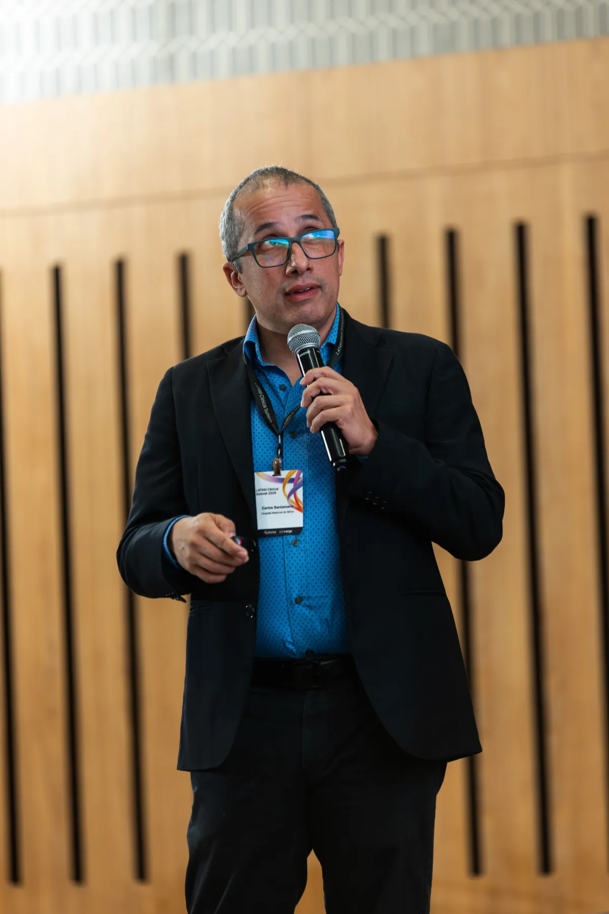 Illumina Latam Summit 2026 – asistentes en el salón – fotografía corporativa en Colombia
