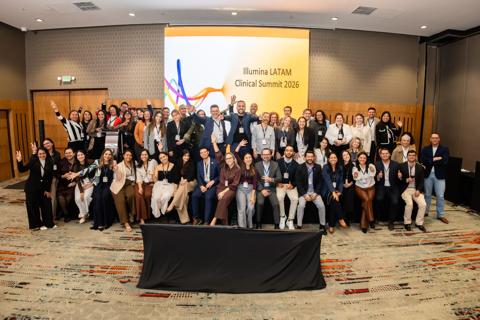 Illumina Latam Summit 2026 – firma de acuerdo – fotografía corporativa en Colombia