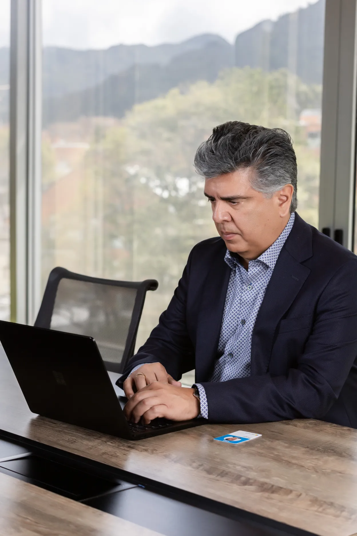 Sesión Microsoft – reconocimiento institucional – fotografía corporativa en Colombia