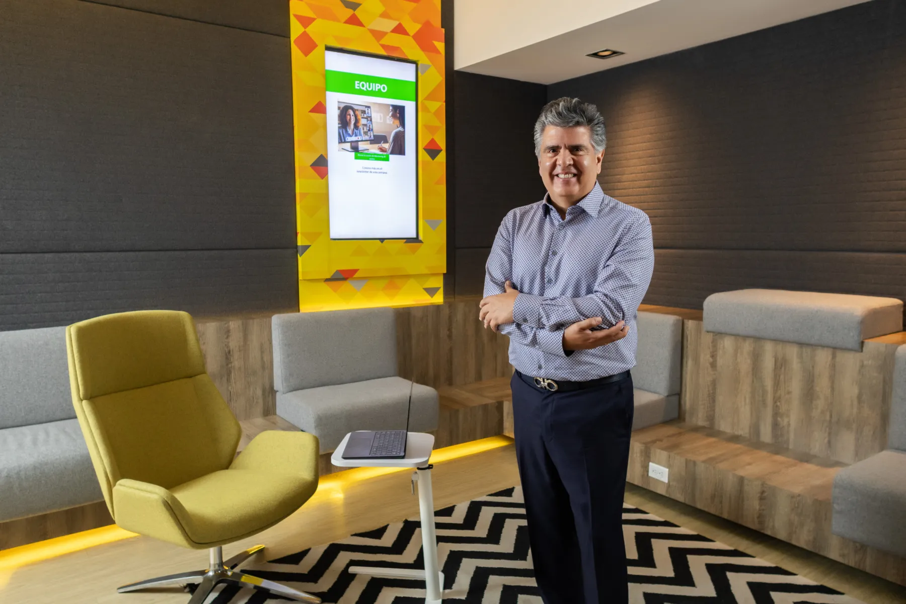 Sesión Microsoft – firma de acuerdo – fotografía corporativa en Colombia
